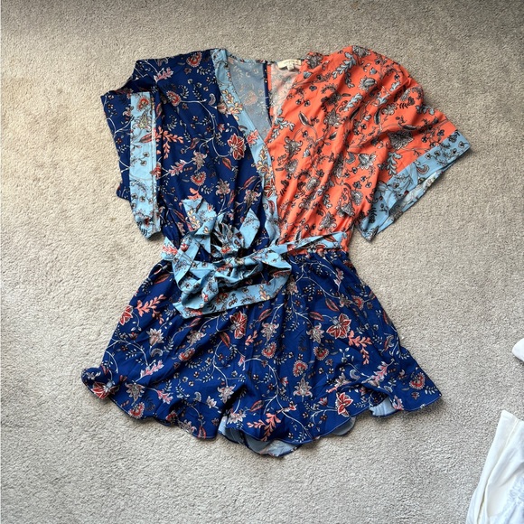 Bungee Floral Romper - Picture 5 of 6